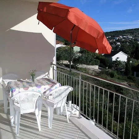 Appartement In Okrug Gornji With Sea View, Terrace, Air Conditioning, Wifi 5069-1 Trogir