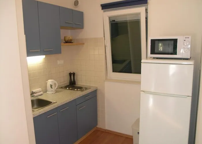 In Okrug Gornji With Sea View, Terrace, Air Conditioning, Wifi 5069-1 * Trogir