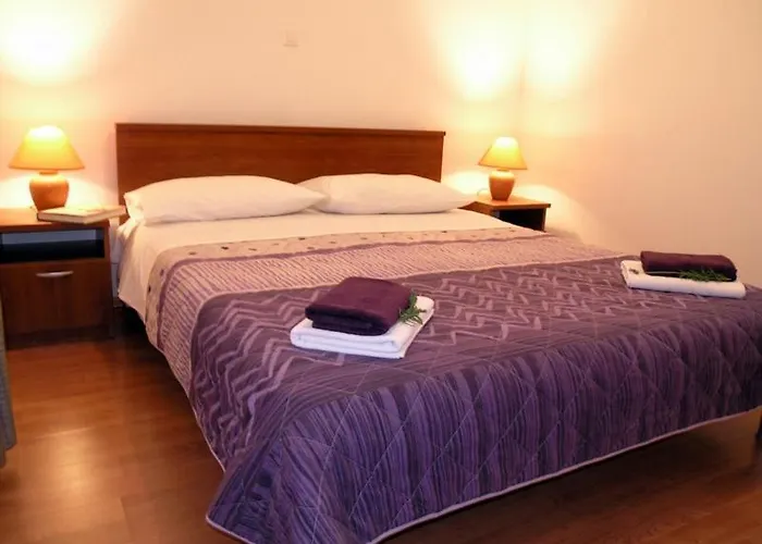 In Okrug Gornji With Sea View, Terrace, Air Conditioning, Wifi 5069-1 Appartement Trogir
