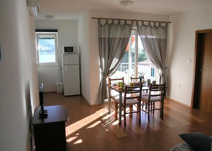 Apartament In Okrug Gornji With Sea View, Terrace, Air Conditioning, Wifi 5069-1