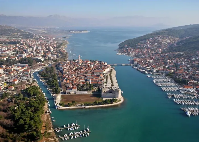 Apartament In Okrug Gornji With Sea View, Terrace, Air Conditioning, Wifi 5069-1 *